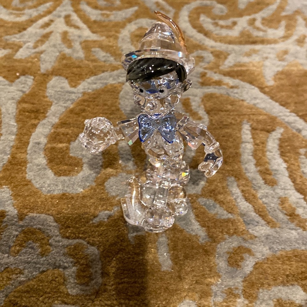 Swarovski Crystal Disney Apple Pinocchio MIB#1016766 Retired